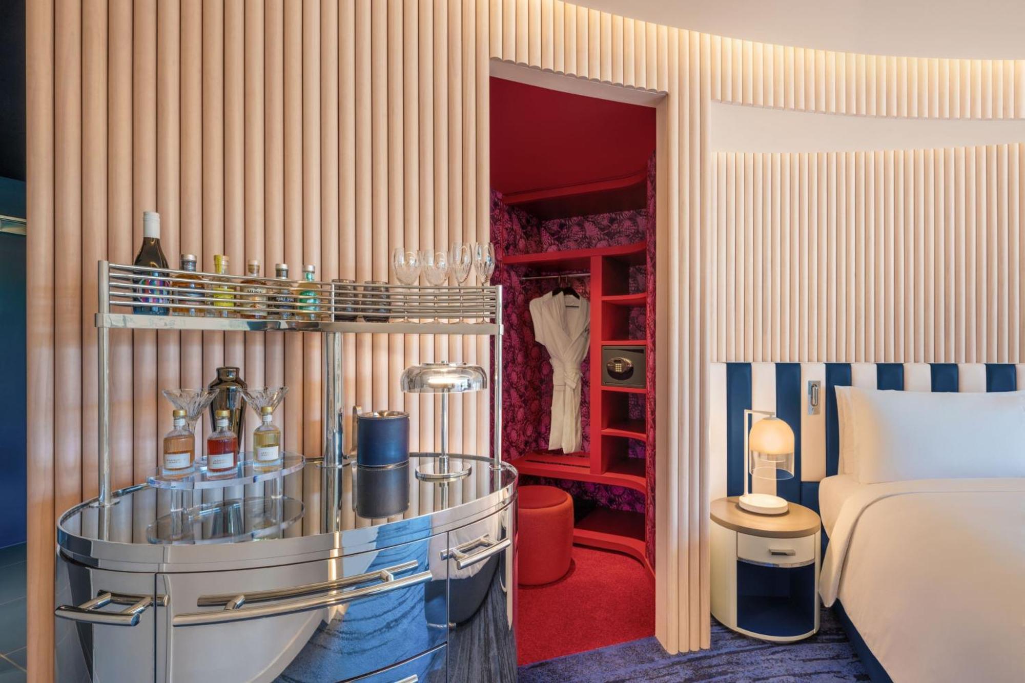 Hotel W Sydney Exterior foto A suite on board